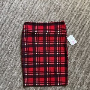 Lularoe Holiday Red Plaid Cassie